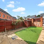 Reading Deluxe-Contractor,Business,Family,Parking In Reading