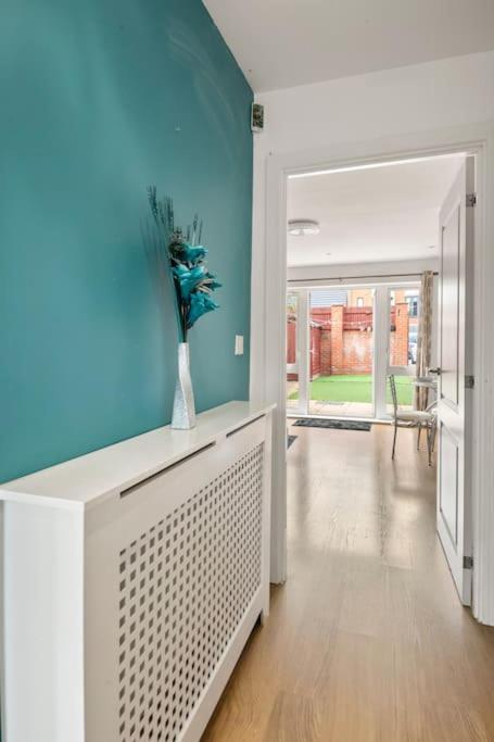 Deluxe-contractor,business,family,parking In *